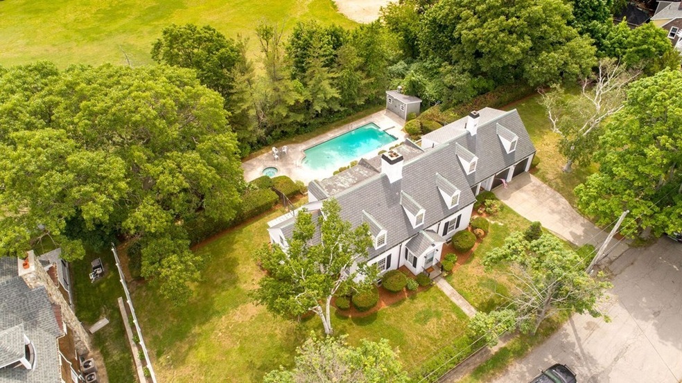 121 Shore Ave, Quincy, MA 02169 - photo 1