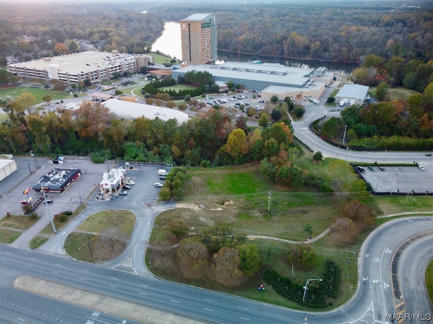 5911 U S 231, Wetumpka, AL 36092 - photo 1