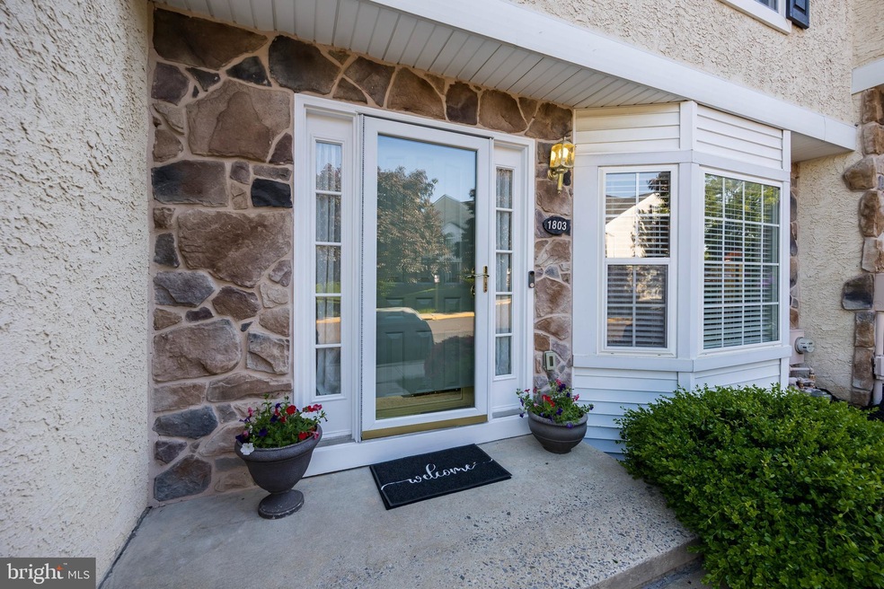 1803 Coventry Pointe Ln, Pottstown, PA 19465 - photo 1