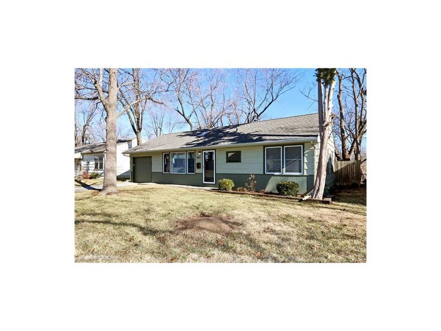 Welcome Home to 9011 Central!  Darling 3bed/1Bath 