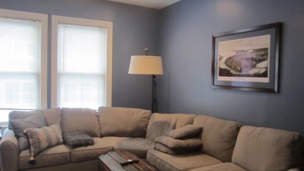 414 Centre St unit 4, Jamaica Plain, MA 02130 - photo 1