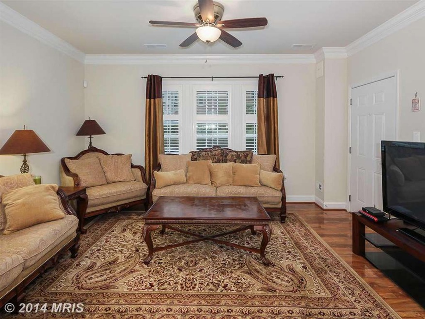 14511 Barkham Dr unit 268A, Woodbridge, VA 22191 - photo 1