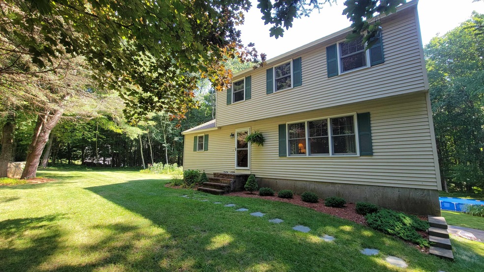 15 Hickory Ln, Danville, NH 03819 - photo 1
