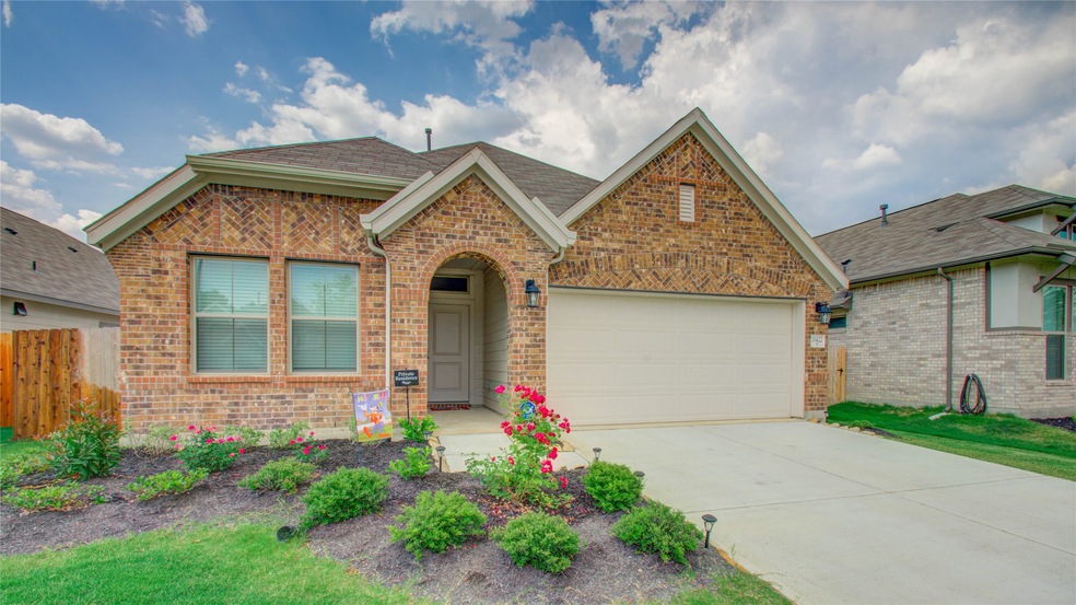 11422 Raven Claw Dr, Tomball, TX 77375 - photo 1