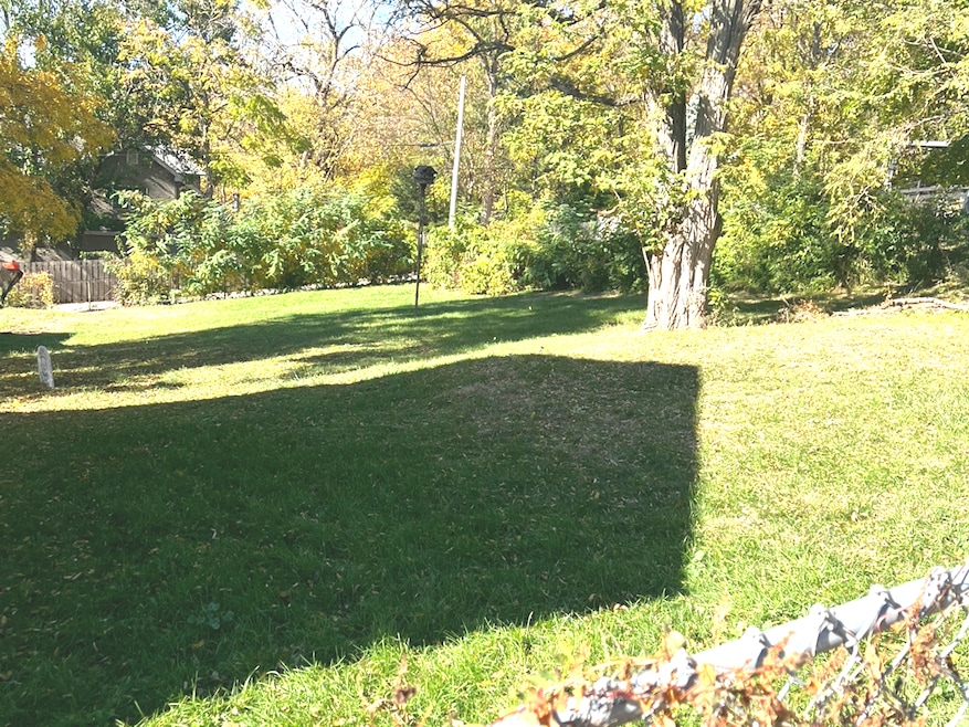 For Sale $125,000 • Co-Listing Agent