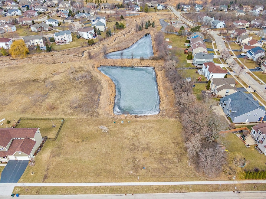 1530 Westbourne Pkwy, Algonquin, IL 60102 - photo 1