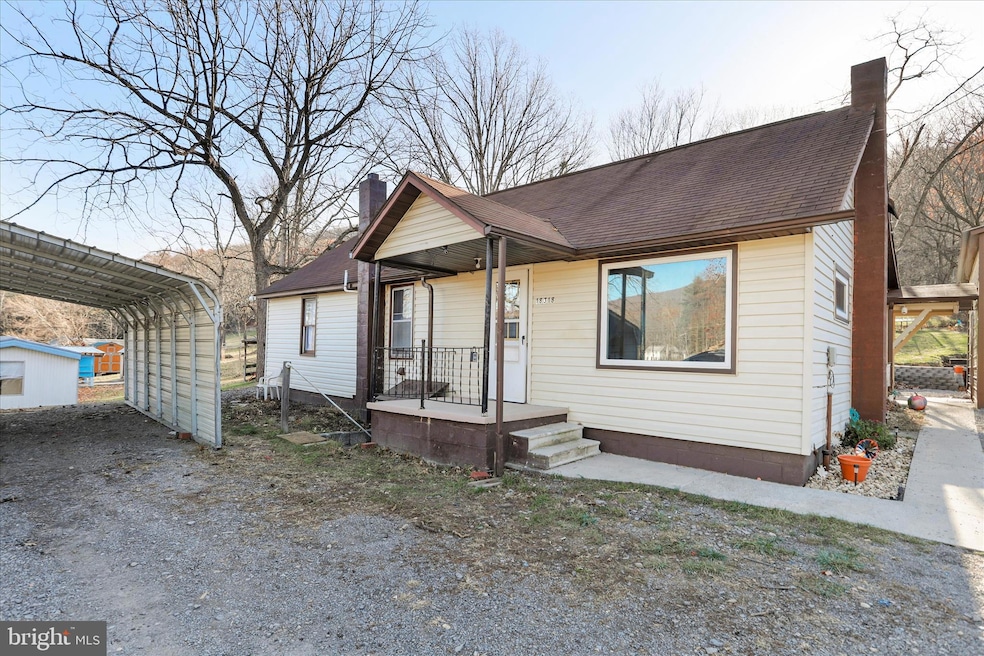 For Sale $185,000 • Co-Listing Agent