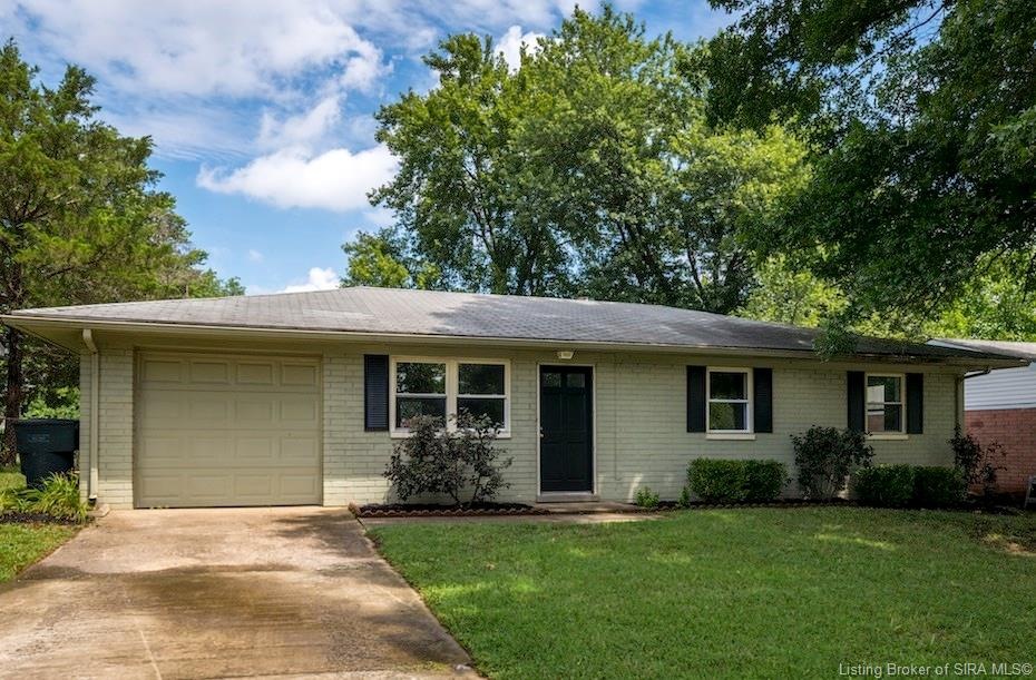 211 Pimlico Dr, New Albany, IN 47150 - photo 1