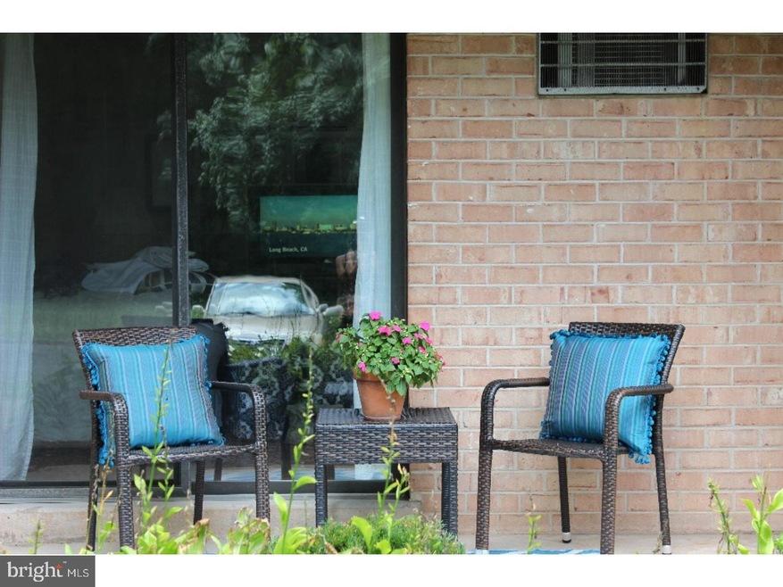 612 N Shady Retreat Rd unit 77, Doylestown, PA 18901 - photo 1