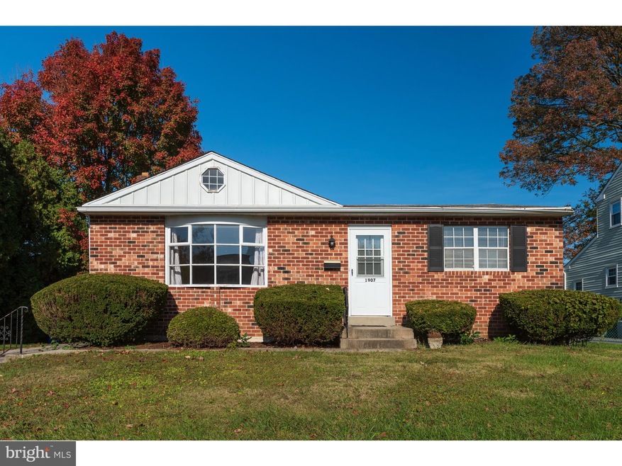 1907 Elder Ave, Morton, PA 19070 - photo 1