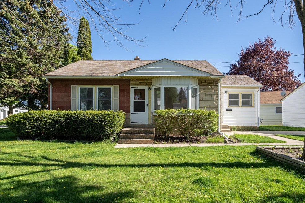 4072 S Alexander Ave.