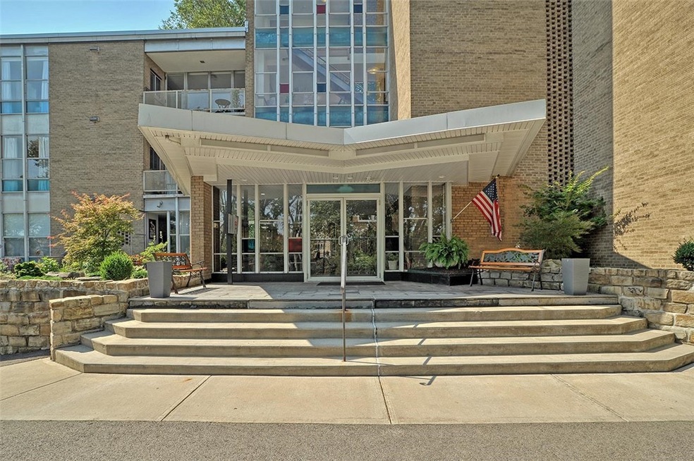 Exterior Entry