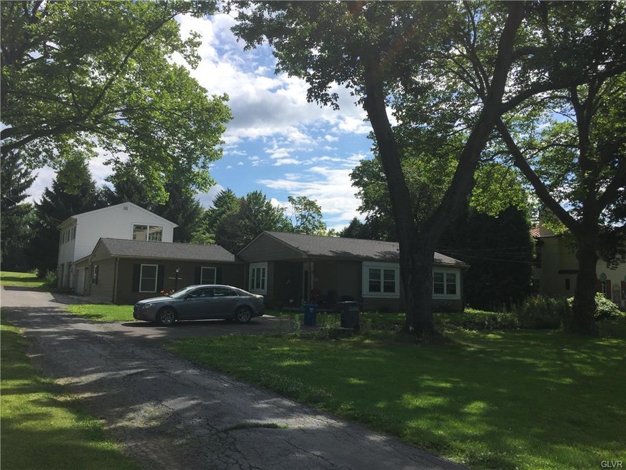 3453 Lanark Rd, Coopersburg, PA 18036 - photo 1