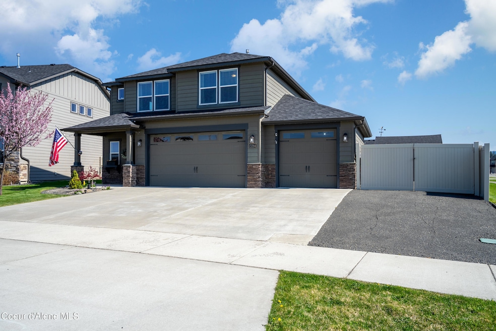 13394 N Leavenworth Loop