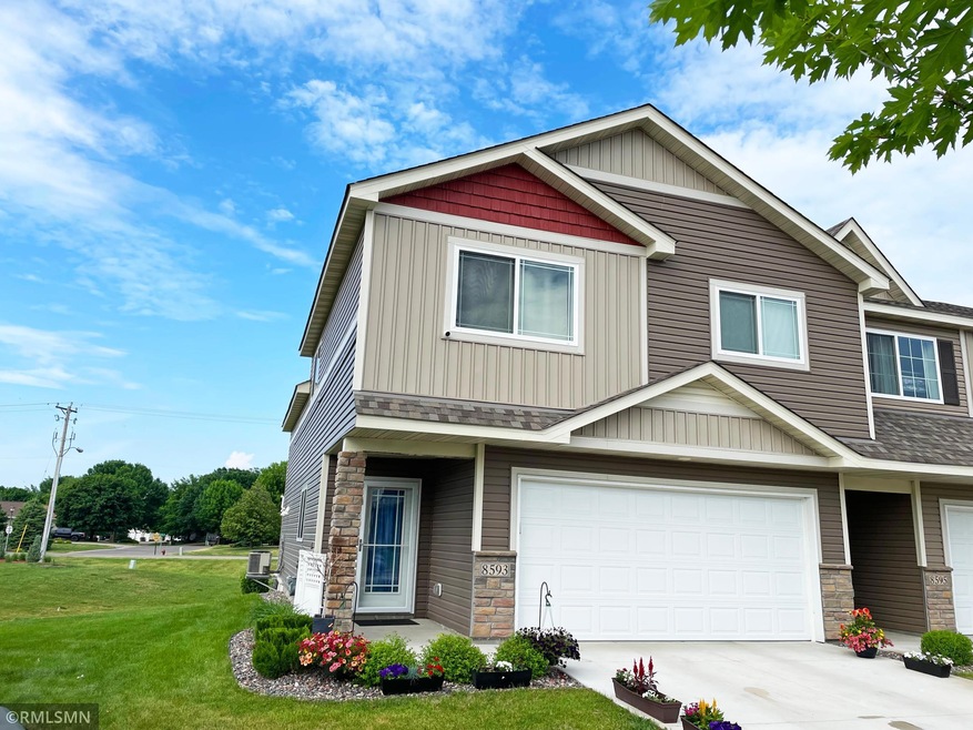 8593 Gateway Cir, Monticello, MN 55362 - photo 1
