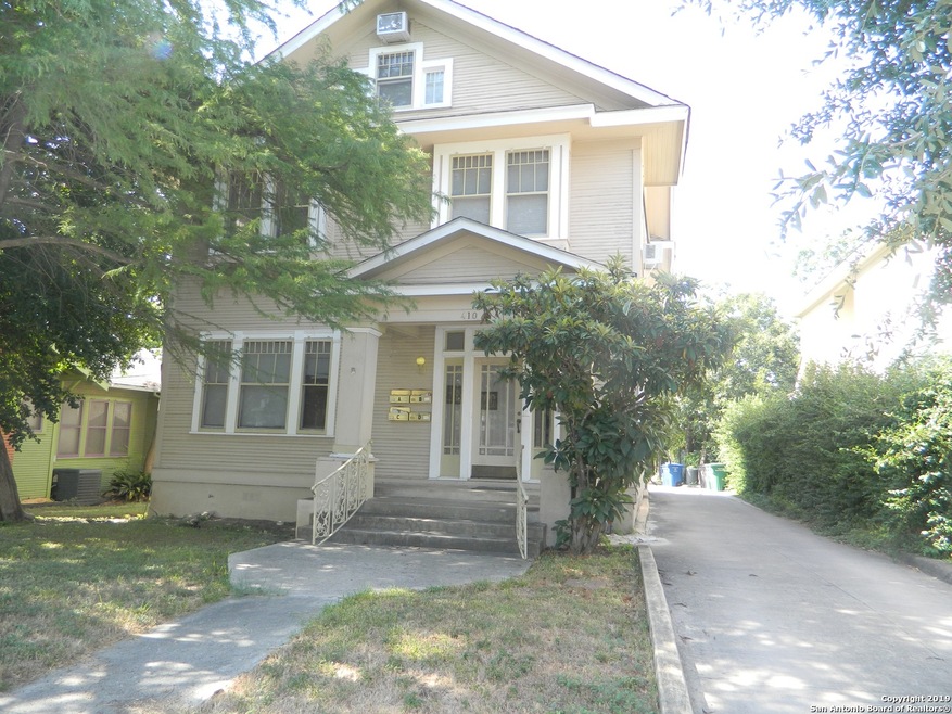 410 E Evergreen St unit D, San Antonio, TX 78212 - photo 1