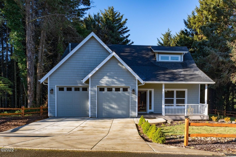 1521 SW Fleet Ave, Lincoln City, OR 97367 - photo 1