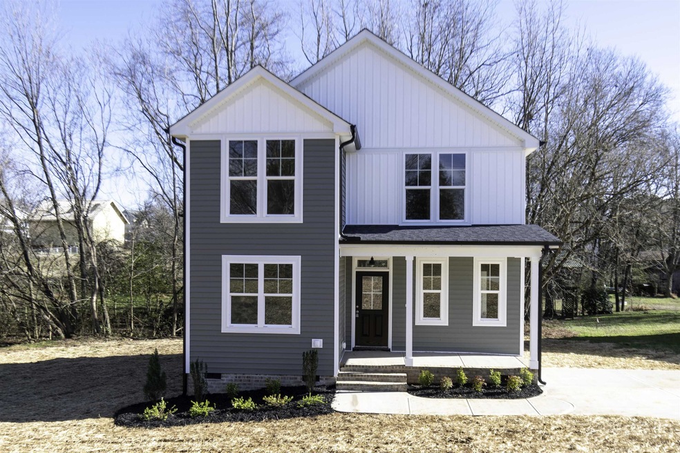 312 E Quail Ridge Rd, Oxford, NC 27565 - photo 1