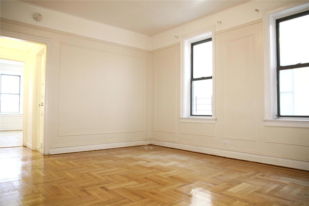 unlisted-address, Bronx, NY 10463 - photo 1