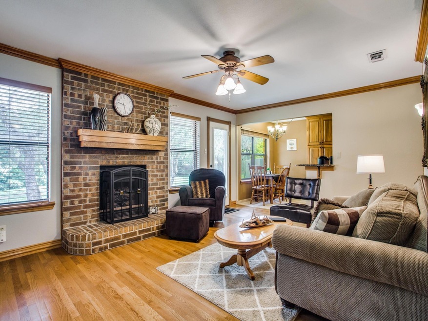 405 Flat Rock Rd, Azle, TX 76020 - photo 1