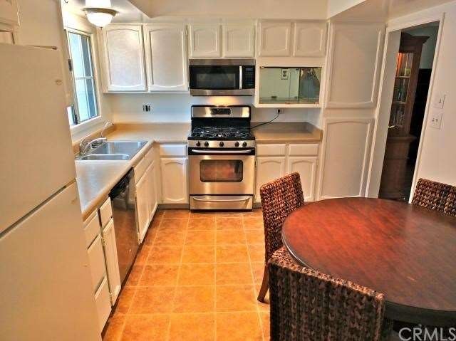 5608 Castana Ave, Lakewood, CA 90712 - photo 1