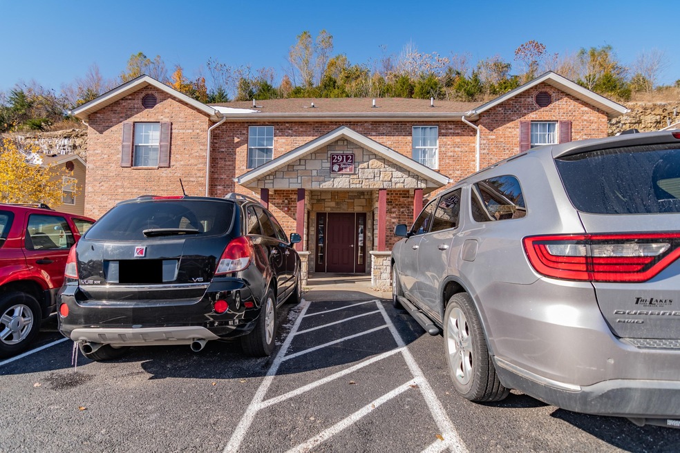 2912 Vineyards Pkwy 3, Branson, MO (1)