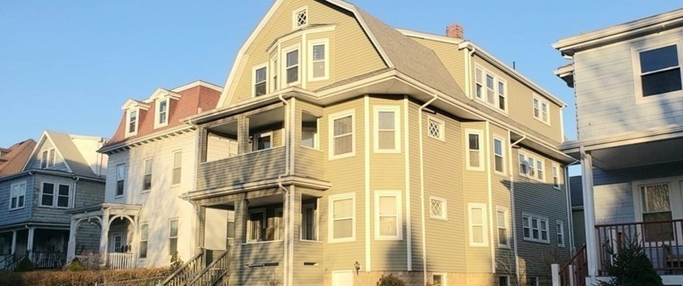 39 Thurston St unit 2, Somerville, MA 02145 - photo 1