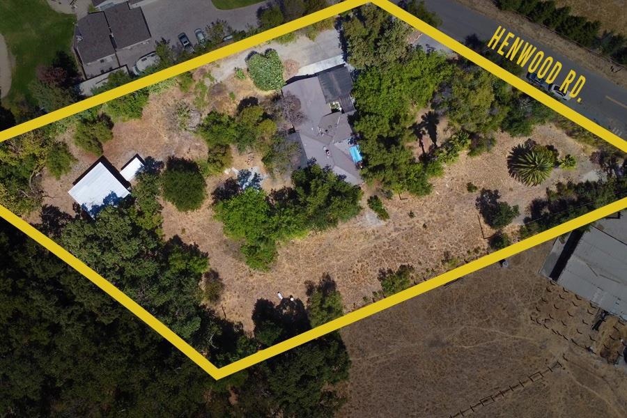 Sold $1,750,000 • Co-Listing Agent