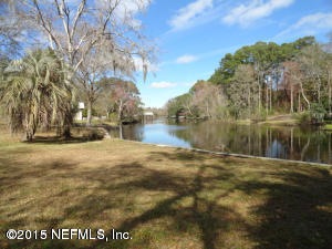 5015 Dian Wood Dr E, Jacksonville, FL 32210 - photo 1