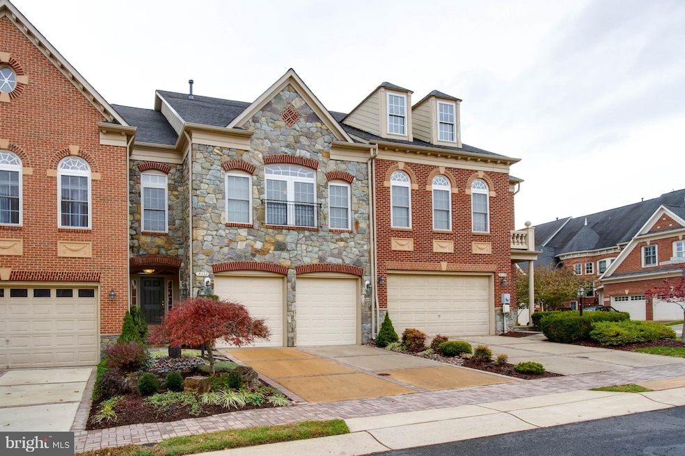 18332 Buccaneer Terrace, Leesburg, VA 20176 - photo 1