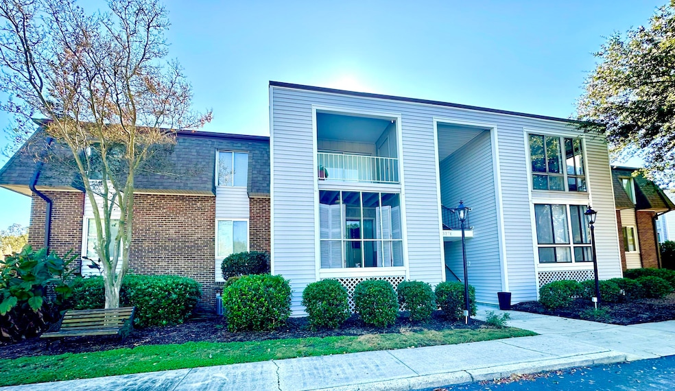 Hitchcock Heights condos