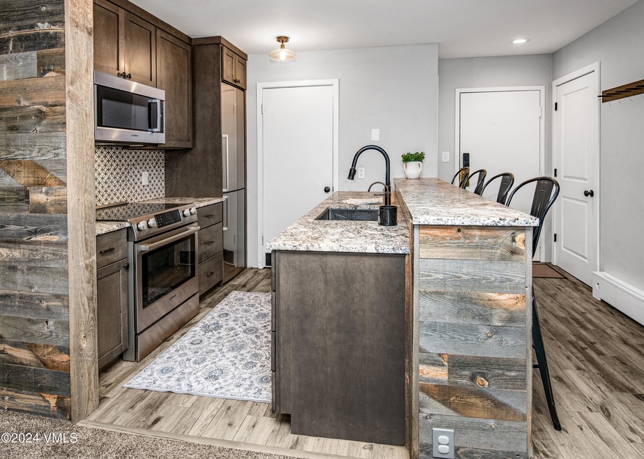 Pitkin-Crk-7N-MLS_04