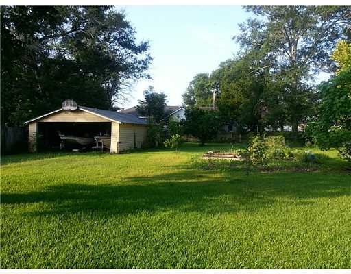 262 Washington St, Bay Saint Louis, MS 39520 - photo 1