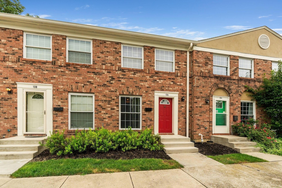 106 Tarryton Ct E (Exterior)-1