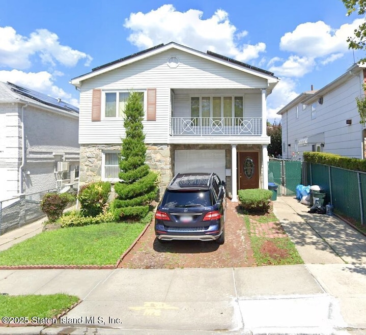 For Rent $2,100/month