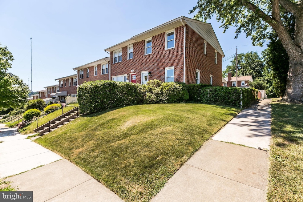 1100 W 43rd St, Baltimore, MD 21211 - photo 1