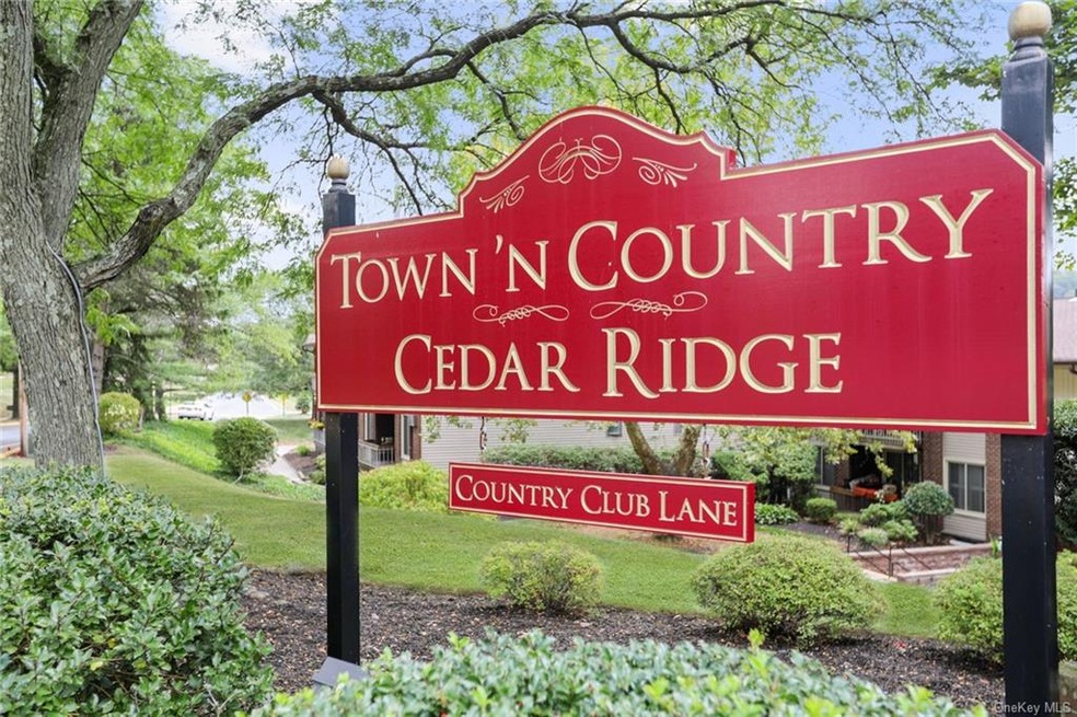 216 Country Club Ln unit 216, Pomona, NY 10970 - photo 1