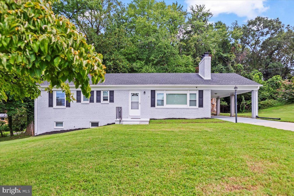 5000 Dalton St, Temple Hills, MD 20748 - photo 1