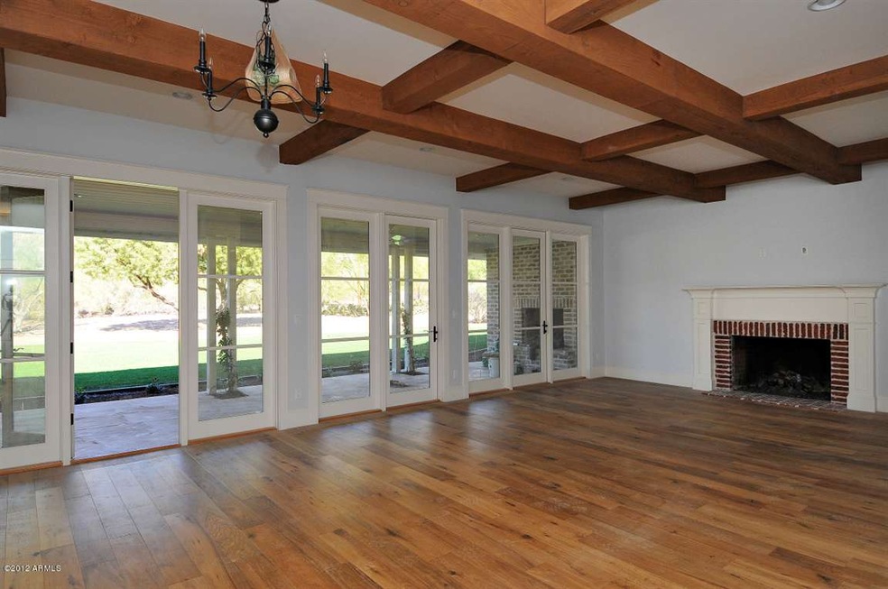 5314 E Royal View Dr N, Phoenix, AZ 85018 - photo 1