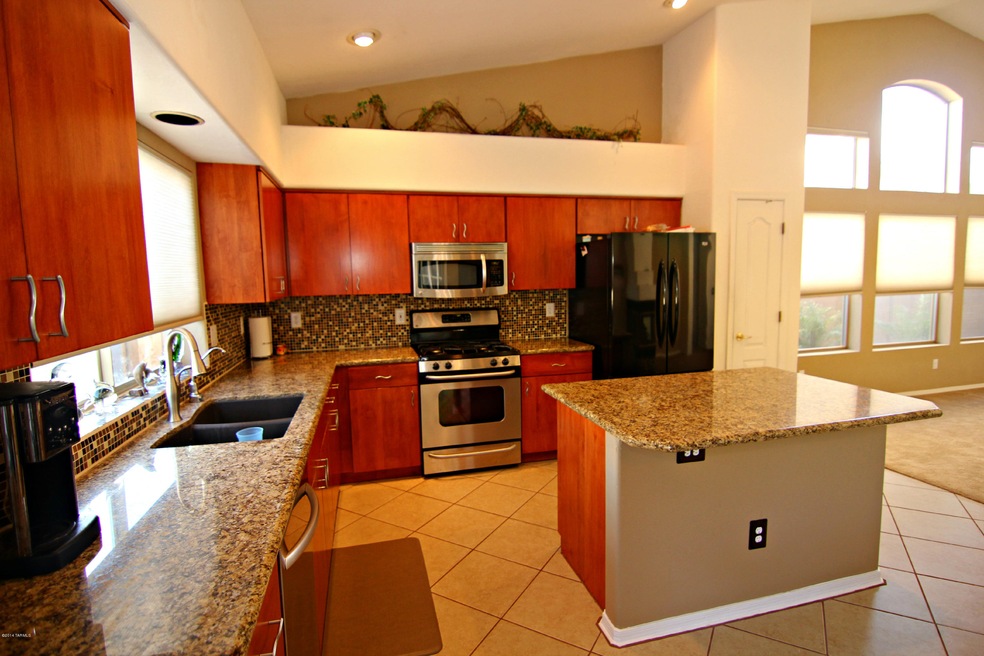 6790 W Rawlins Way, Tucson, AZ 85743 - photo 1