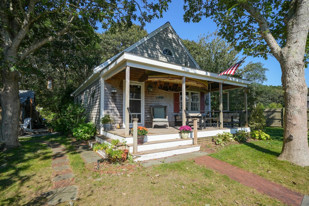 45 North St, Edgartown, MA 02539 - photo 1