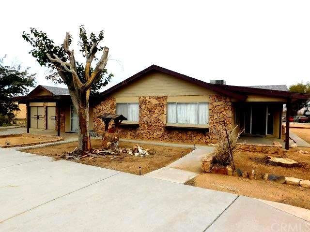 16566 Green Tree Blvd, Victorville, CA 92395 - photo 1