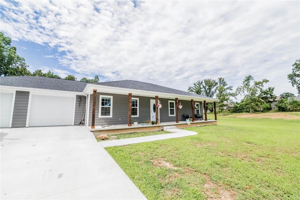 255 Crooked Pine Ln, Poplar Bluff, MO 63901 - photo 1