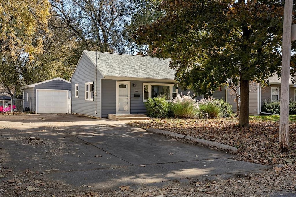 For Sale $212,900 • Co-Listing Agent