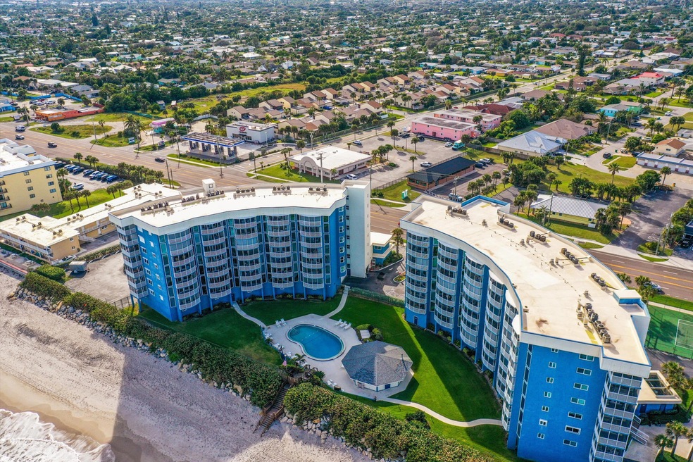 01-1175 Florida A1A Unit 208-01