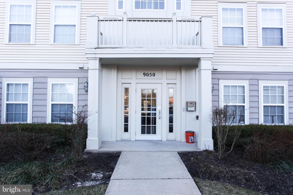 9050 Gracious End Ct unit 202, Columbia, MD 21046 - photo 1