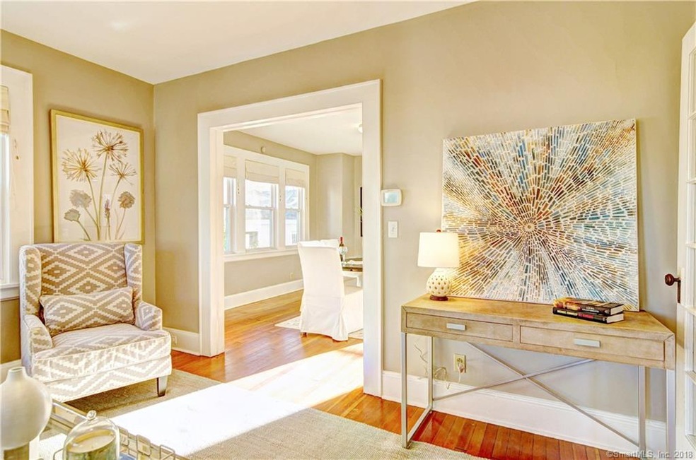 165 Harborview Ave, Bridgeport, CT 06605 - photo 1