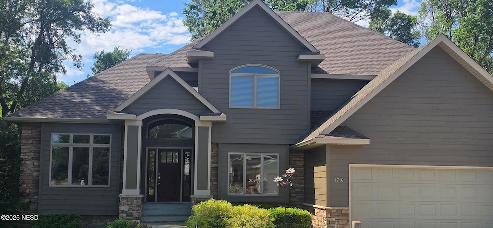 For Sale $639,900