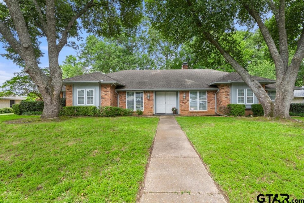 5009 Cloverdale Dr, Tyler, TX 75703 - photo 1