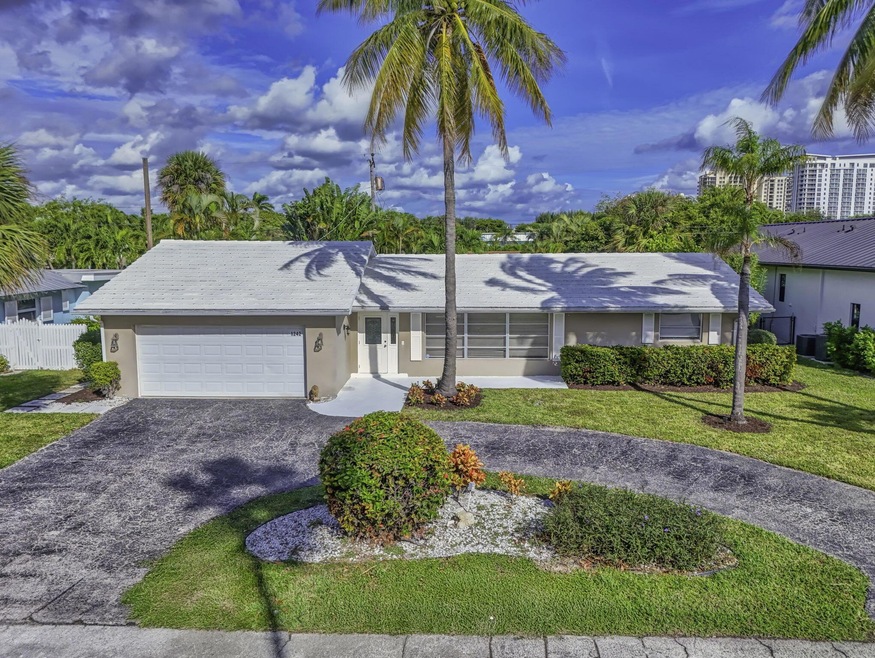 1242 N Harbor Dr, Riviera Beach, FL 33404 - photo 1